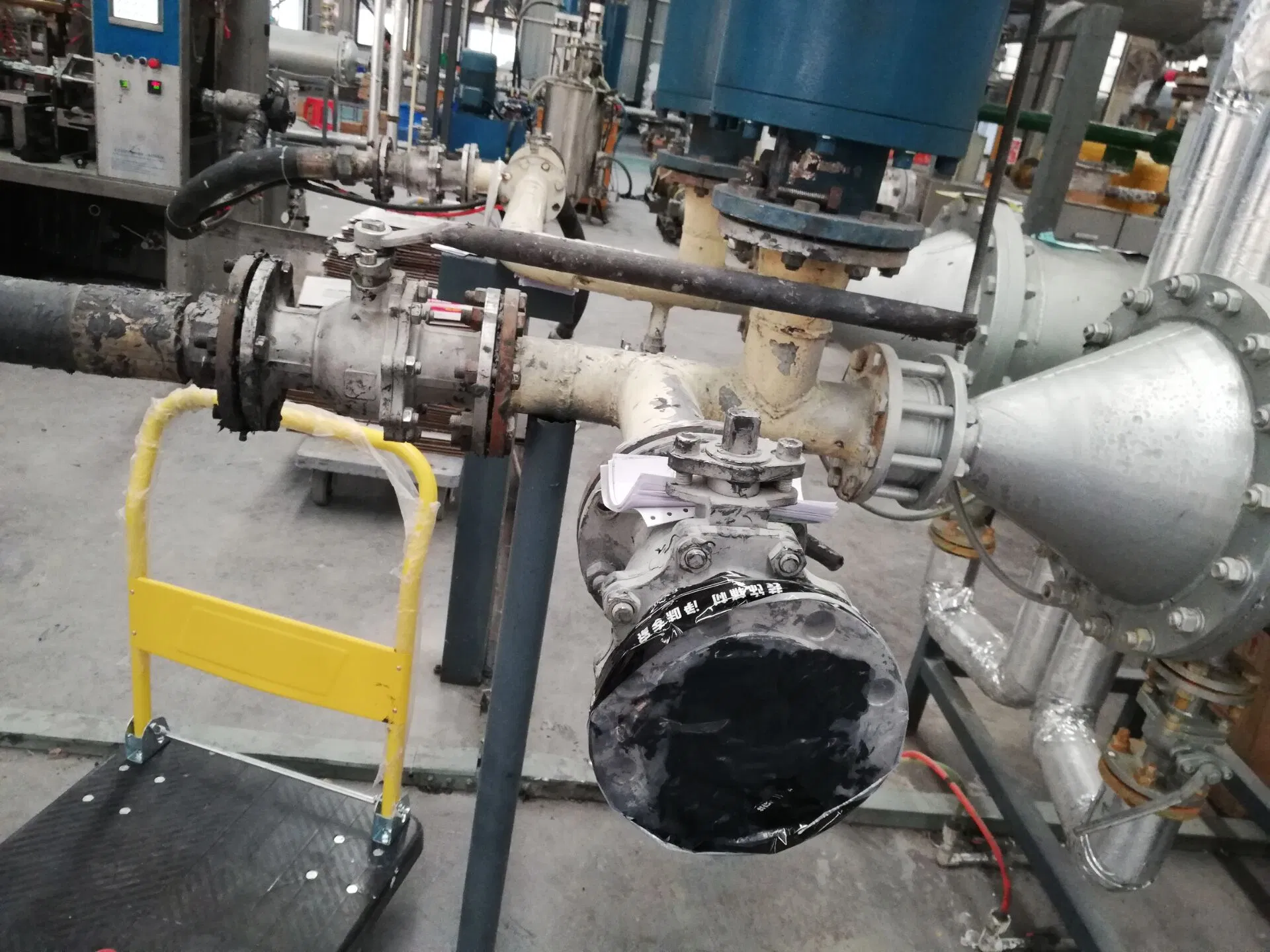 China Manufacturer Supply Moderate Price Fast Curing Odorless Primeless PU Sealant 200L One Drum