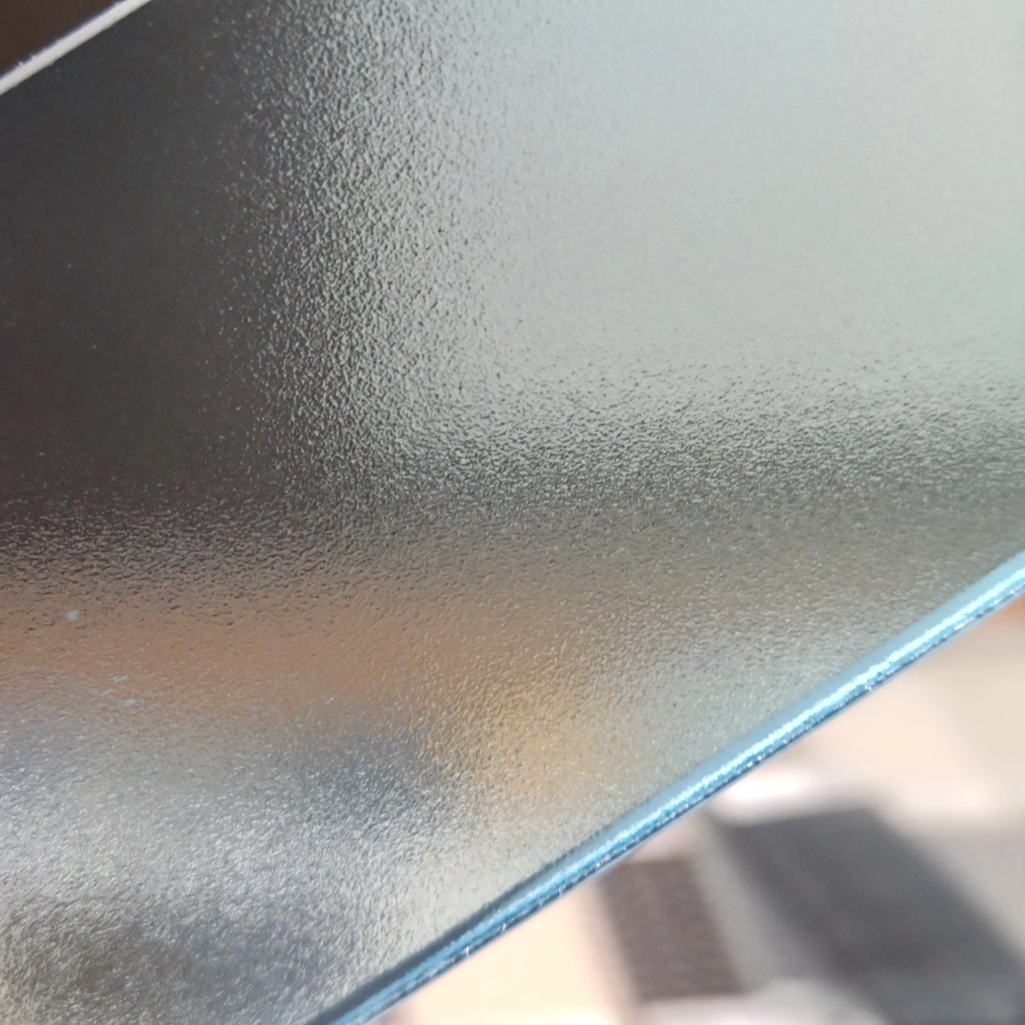 Laminated Glass Panels with Artistic Flair for Modern Homes