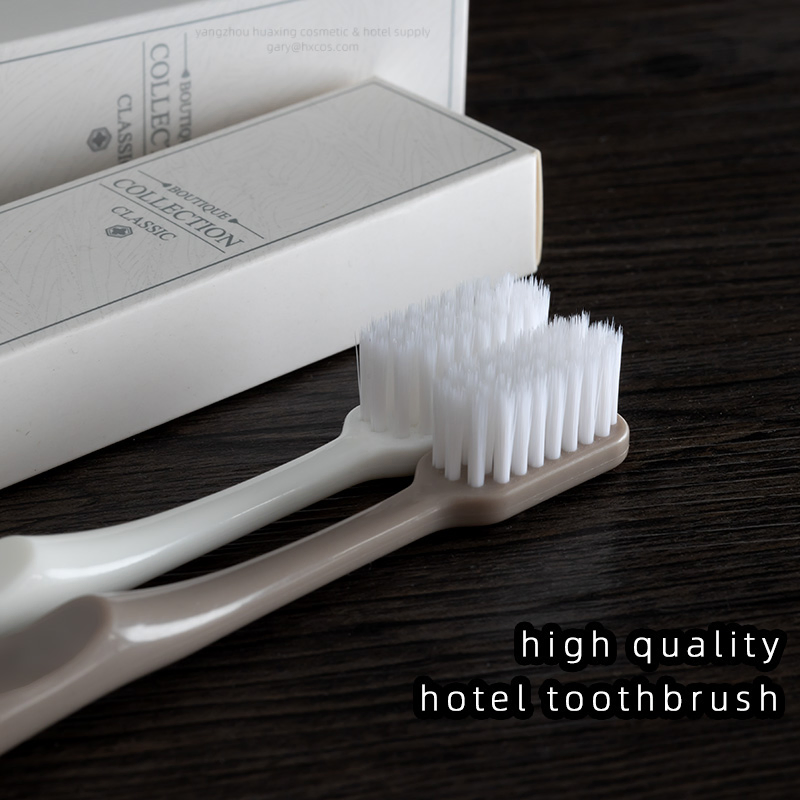 Luxury Hotel Amenity-Toothbrush with GMPC Certification and Custom Logo