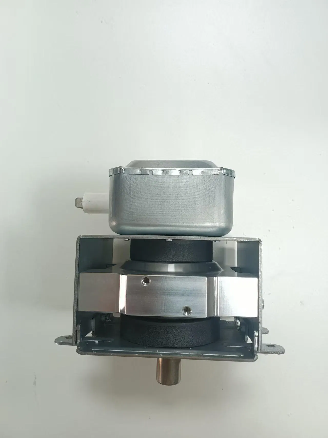 Witol Magnetron Industrial Microwave Magnetron 2m463K 1.5kw Water-Cooled Magnetron