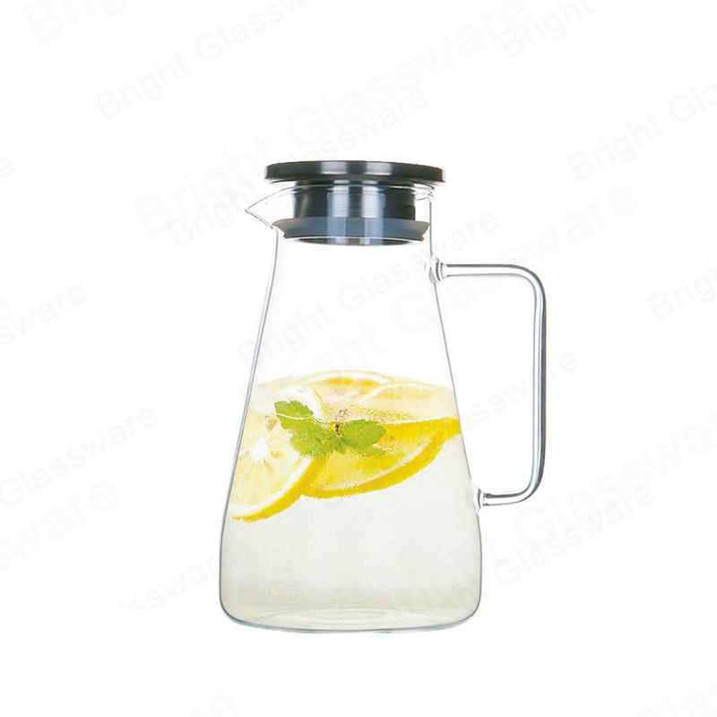 Large High Borosilicate Heat Resistant Glass Pitcher Jugs with Lid