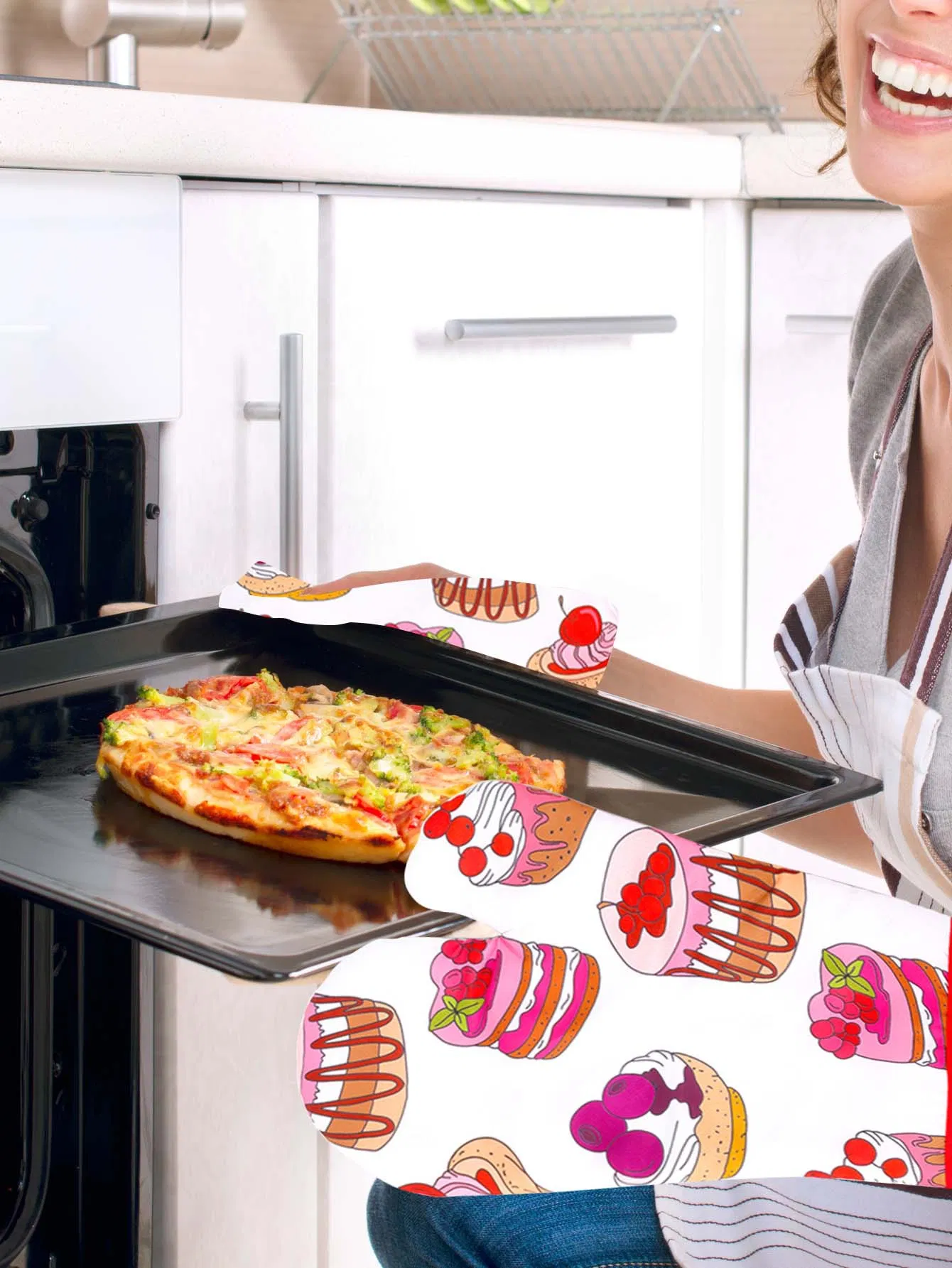 Best-Selling Baking Oven Baking Tray Heat Insulation Gloves, High-Temperature Resistant and Anti-Scalding Gloves
