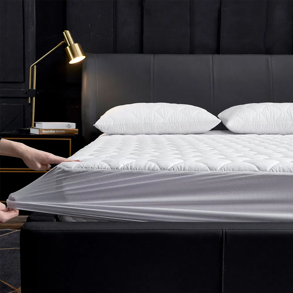 Wholesale Waterproof Bed Mattress Quilted Cover Padded Foam Leak-Proof Back