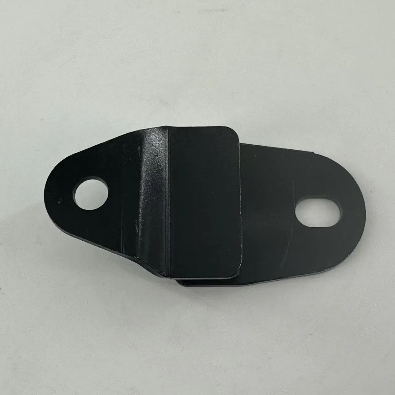 OEM 2gu-14711-00-00 Exhaust Muffler Pipe Bracket Mounting Base