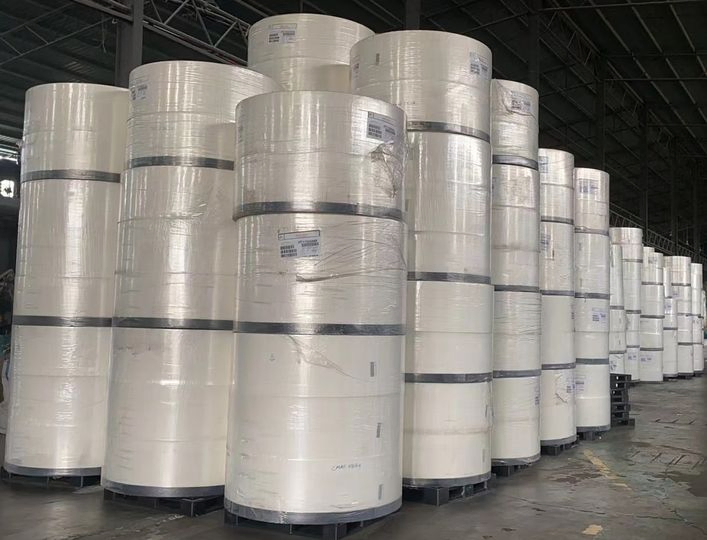 Wood Fluff Pulp for Sanitary Napkin and Diaper Production Untreated Fluff Pulp