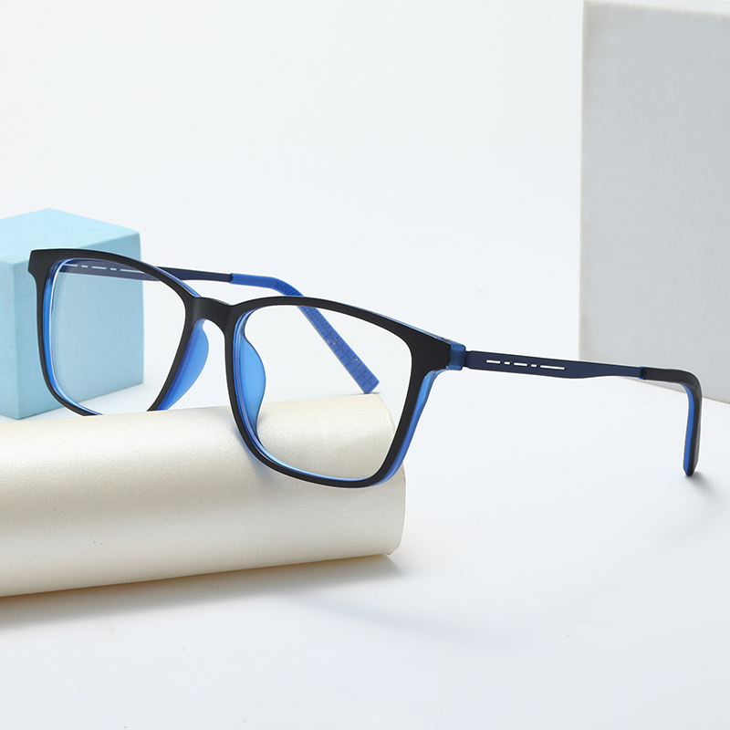 2024 Fashionable Rectangle Ultralight Anti Blue Metal and Tr90 Reading Glasses