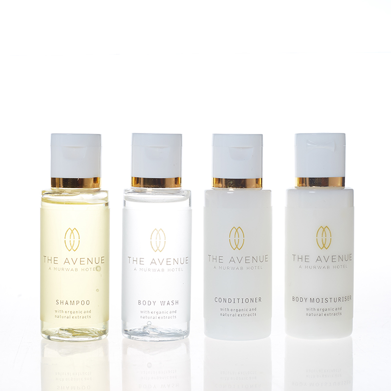 Personalized Custom Logo Disposable Hotel Size Toiletries Set Manufacturers OEM 5 Star Hotel Guest Room Amenity Kit