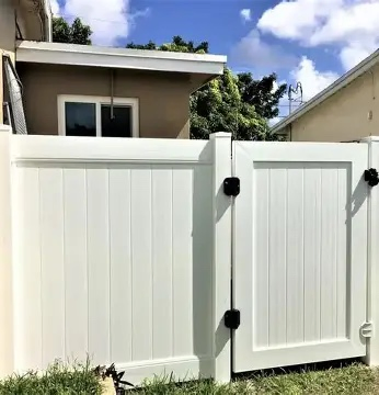 Customization Supported Hot Selling Modern Garden Fencing White Plastic Vinyl PVC Privacy Fence