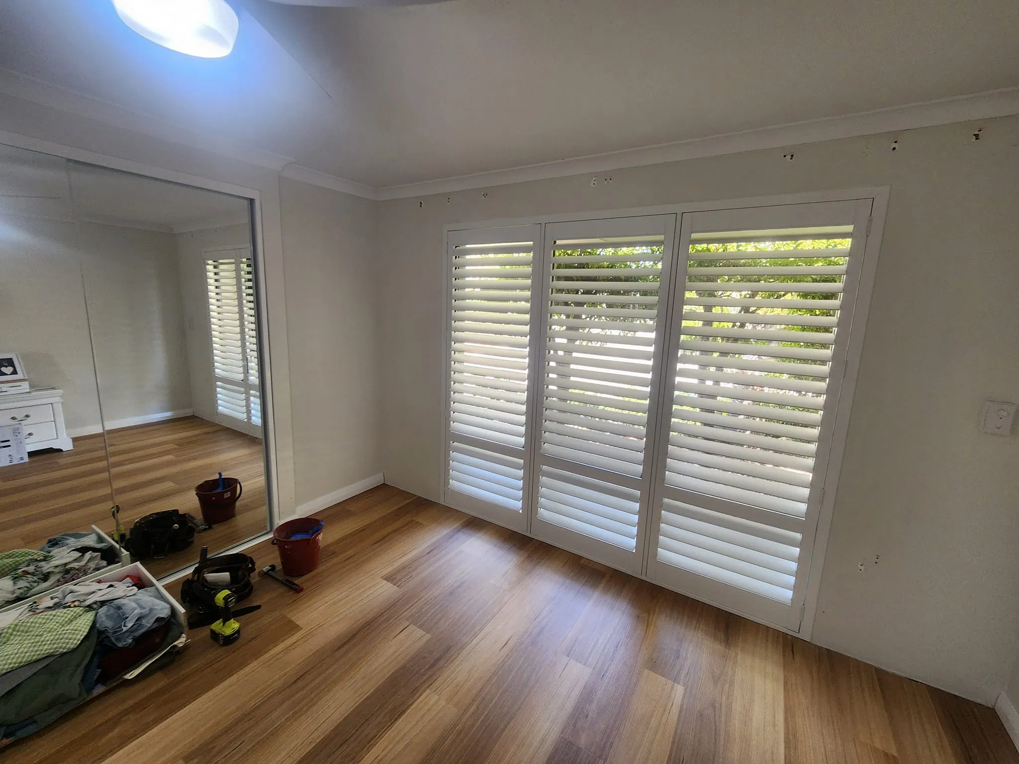 2025 Hot Selling White PVC Plantation Shutter From Source Factory