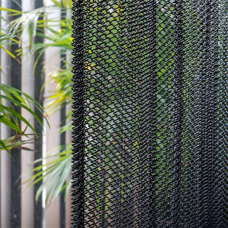 High-Grade Golden Decorative Metal Mesh with Baking Paint for Villa Living Room Partition & Window Screening