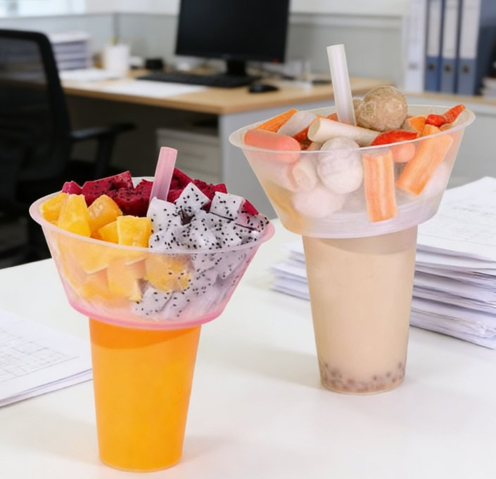 Disposable PP Takeaway Snack and Drink Plastic Cup with Straw and Snack Tray Bowl for Fruit