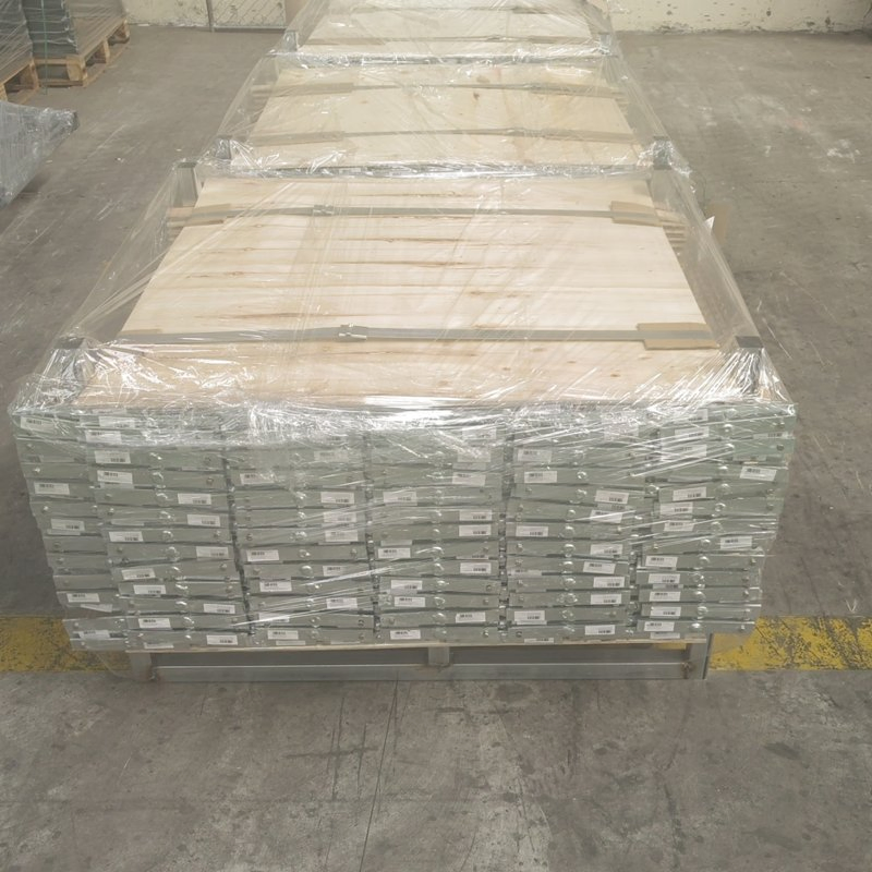 3.8m Y-Shaped Steel Fence Post Bitumen or Galvanized