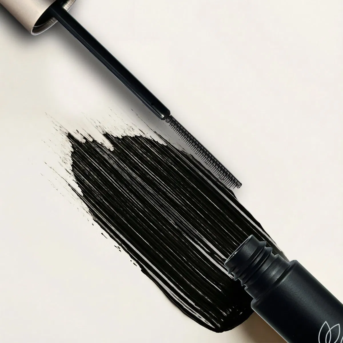 OEM Customized Waterproof Hypoallergenic Extension Lengthening Curling Eyelash 4D Fiber Dense Mascara Wholesale Cosmetics