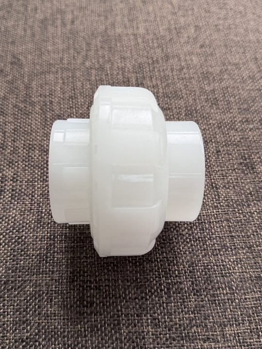 Chemical Plastic Pipe Fitting PVDF Socket/Coupling
