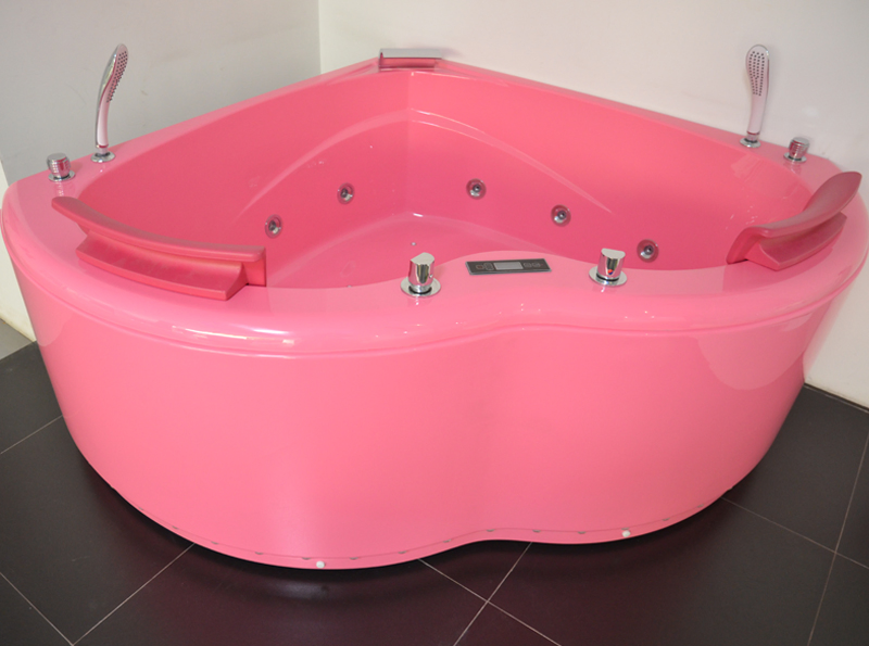 Угловая ванна с гидромассажем, розовая, в форме сердца