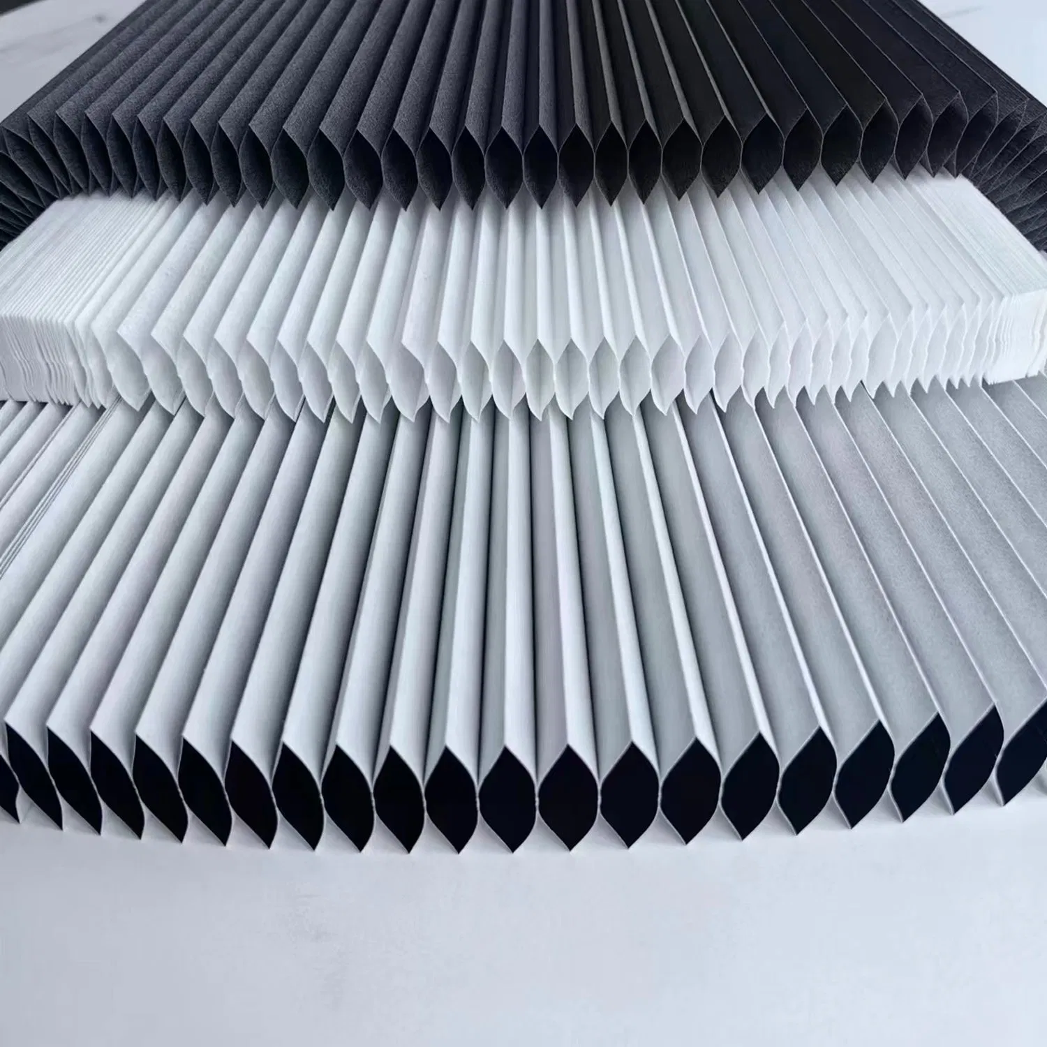 Not Easy to Accumulate Dust Custom Honeycomb Blinds for Workshops