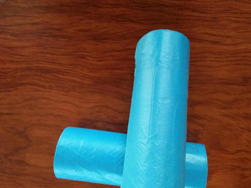 Durable Trash Bags on Roll for Efficient Waste Management