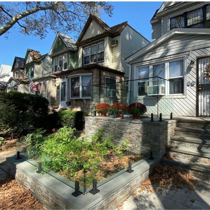 Residential Aluminum and Tempered Glass Railing Systems