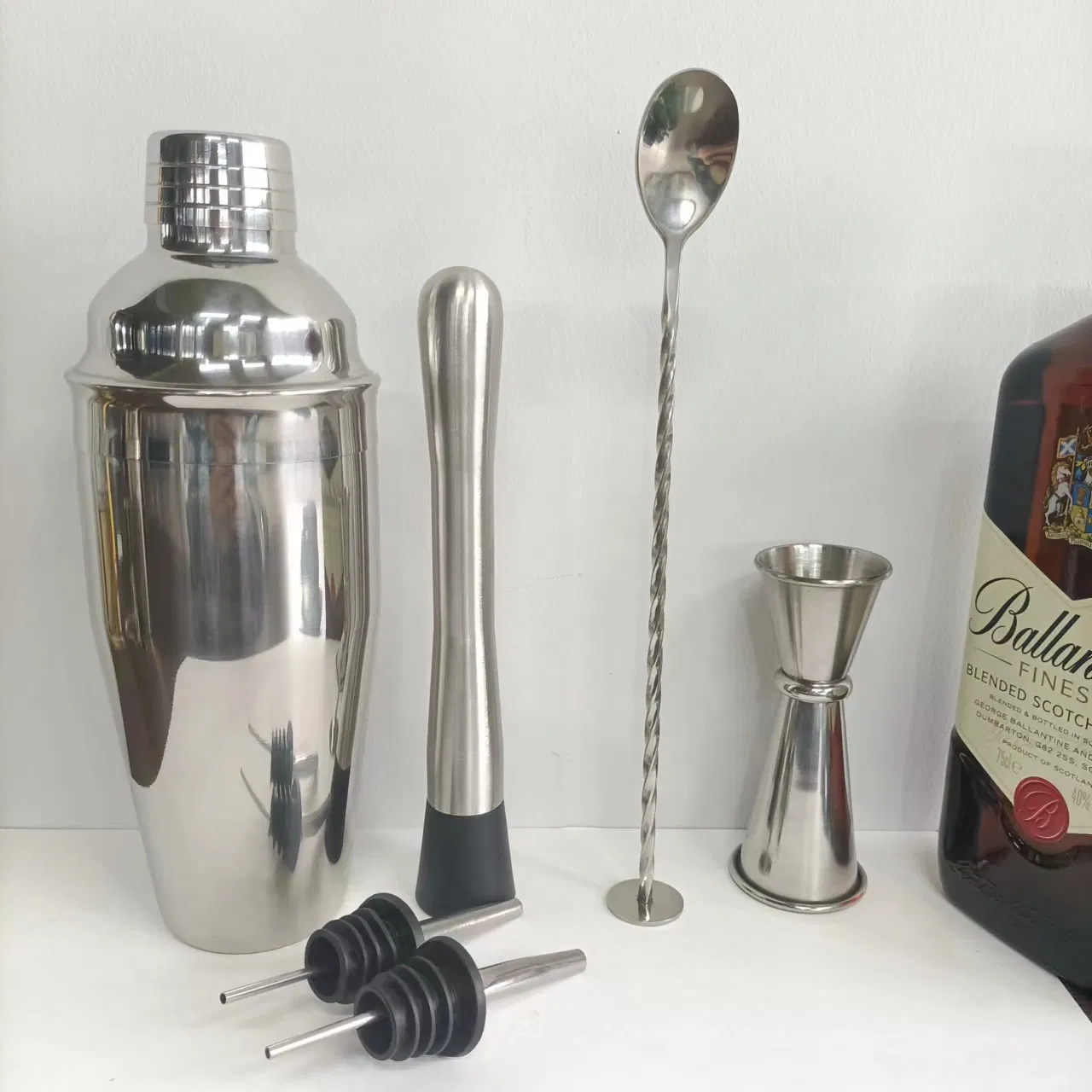 750ml Natural Stainless Steel Silver Color Bartender Kit Cocktail Shaker Set