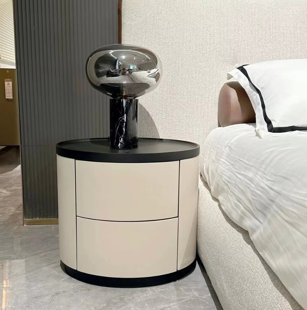 Тумба прикроватная деревянная