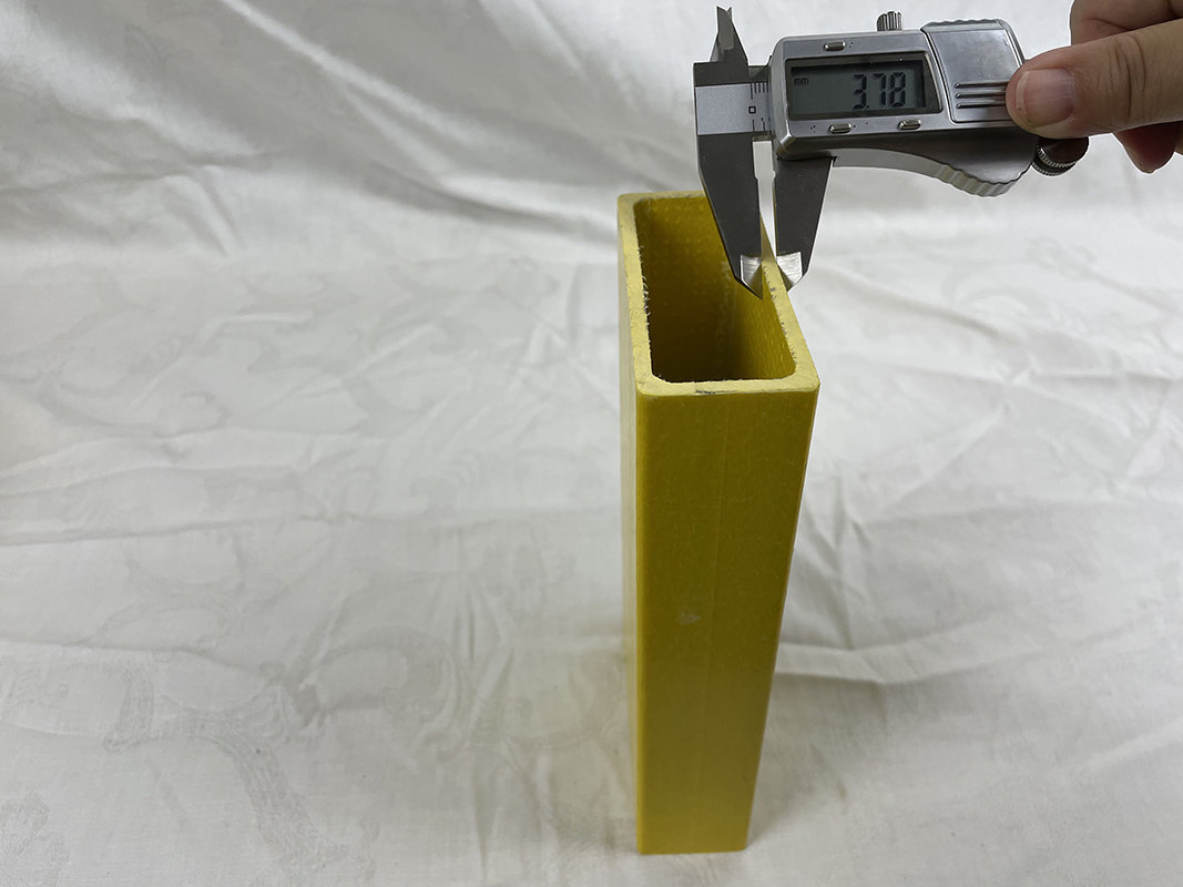 FRP GRP Fiberglass Rectangular Tube Composite Pultrusion Profile Pultruded FRP Profiles
