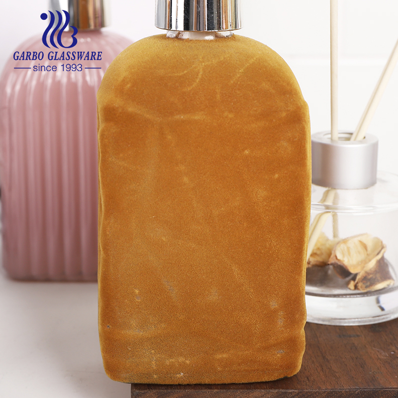 500ml Spray Color High Quality Glass Bottles for Bathroom Sets for Home Hotel Using Customized Tableware