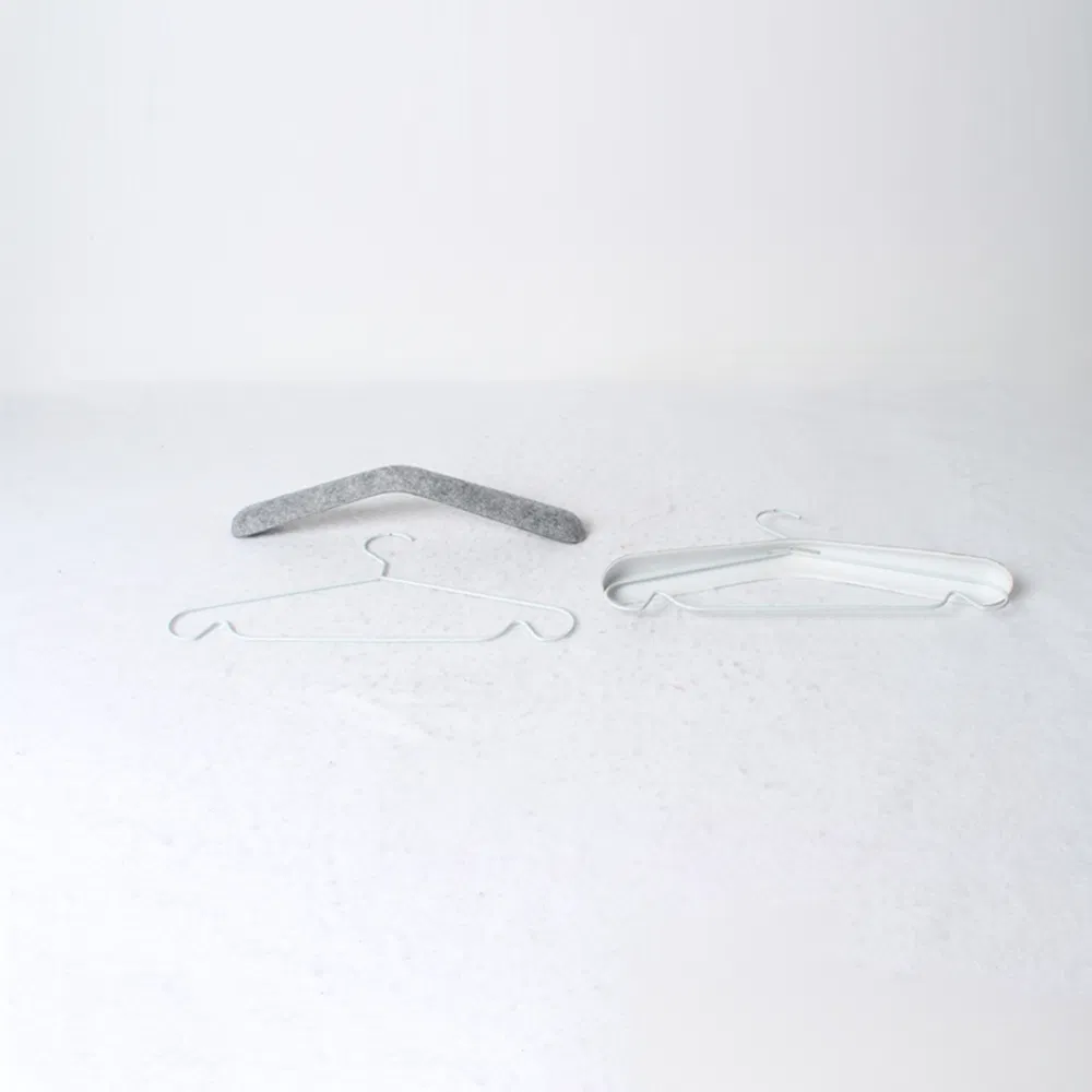 Fashion Design Thermoforming Pet Customized Color Size Non Woven Felt Hangers for Children Clothes for Bedroom