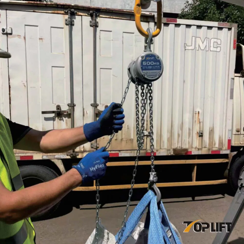 Versatile 500kg Manual Pulley Chain Hoist for Safe Lifting Light Weight