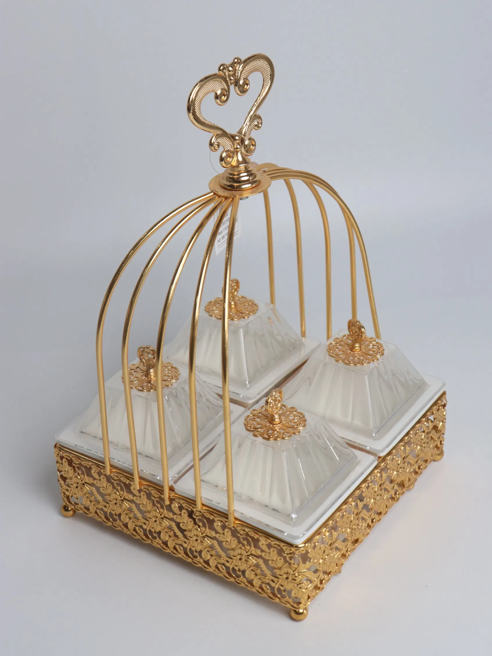 Dinner Set Kitchen Utensils Gold Plated Iron Tray with Plastic Bowl Set Candy Tray