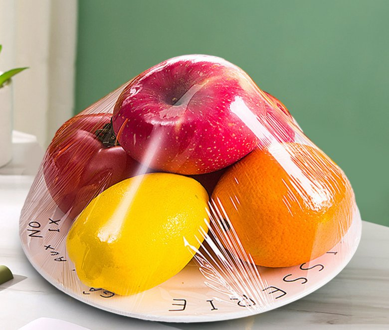 Wholesale Food Grade Stretch Packaging Food Wrap Preservative Film PE Cling Film Wrap Roll