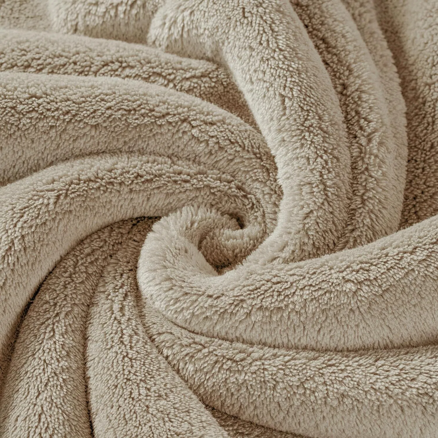 Ultra-Soft Coral Fleece Towel for Yoga and Pool Use