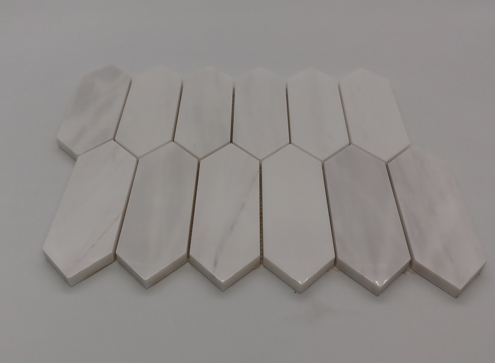 Мозаика из белого мрамора Каррара Длинный шестигранник
