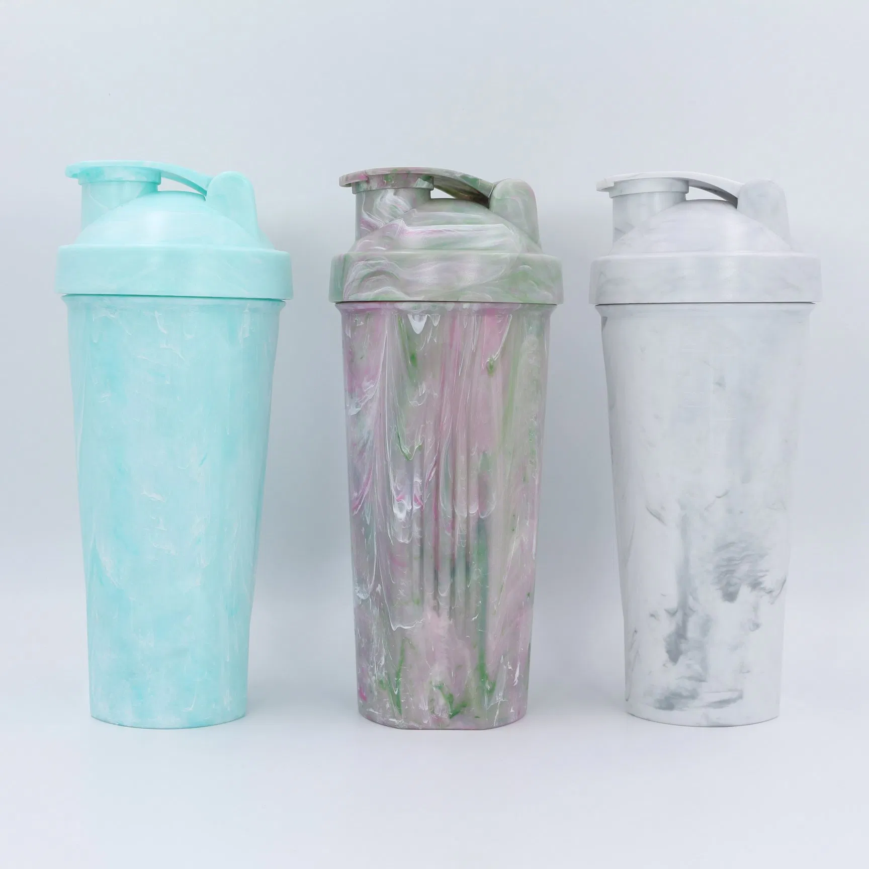 BPA Free 600ml Sports fitness protein shaker cup with stainless blender mixer ball for supplement gym water bottle