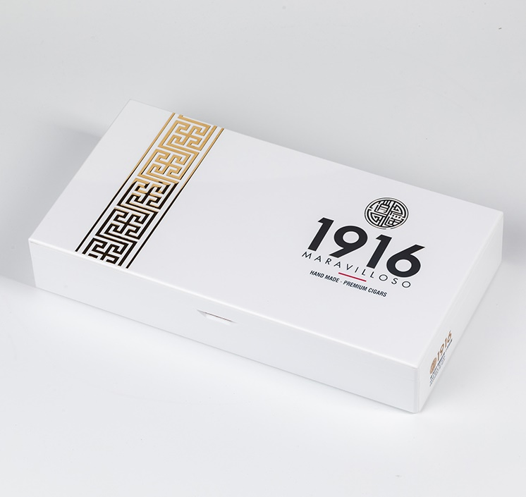 Premium Handcrafted Wooden Cigar Box with Glossy Finish