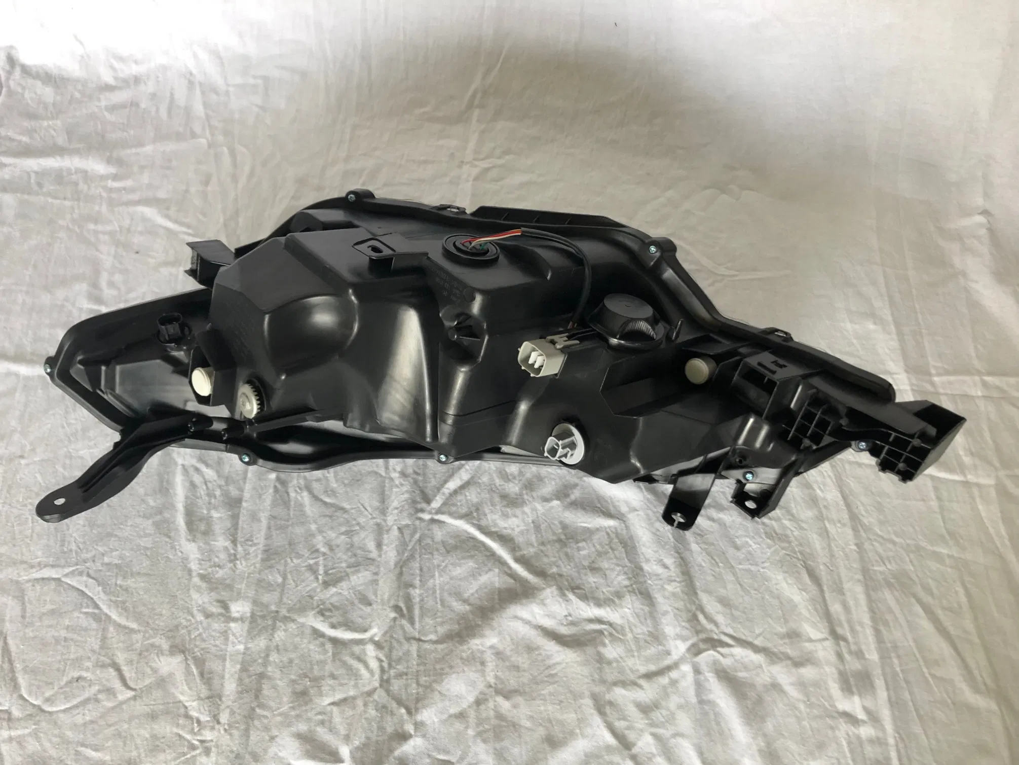 Передняя светодиодная фара для Toyota Corolla 2017-2019