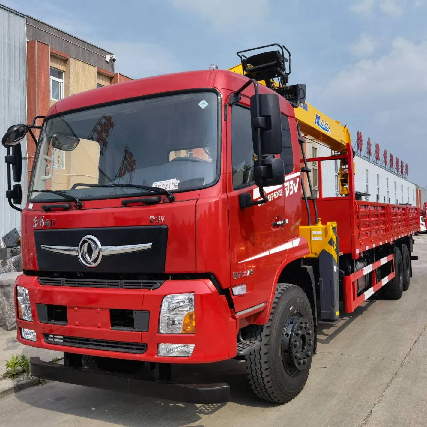 Truck Mounted Crane 8-Ton Jiangwei Straight Arm Truck Crane Equipped with a 150 Meter Steel Wire Rope