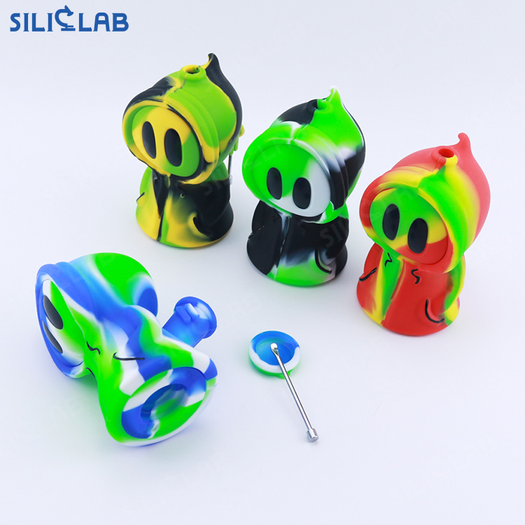Halloween Theme Ghost Silicone Bubbler Smoking Pipe Mini Smoke Filter Water Pipe