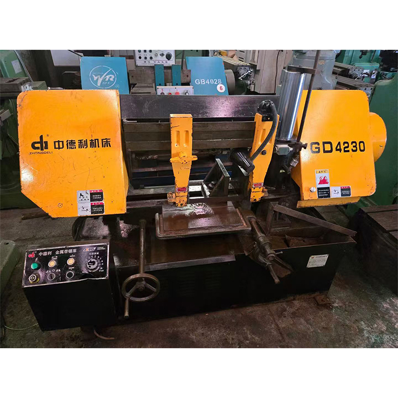 Станок ленточнопильный горизонтальный автоматический по металлу