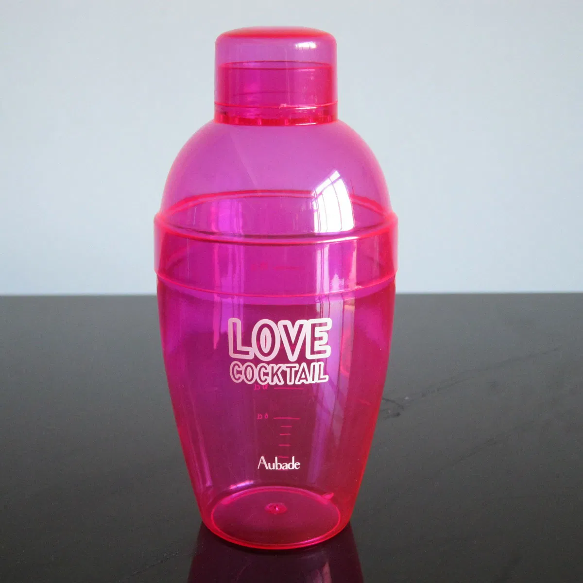 Шейкер для коктейлей пластиковый 180 мл со стрейнером