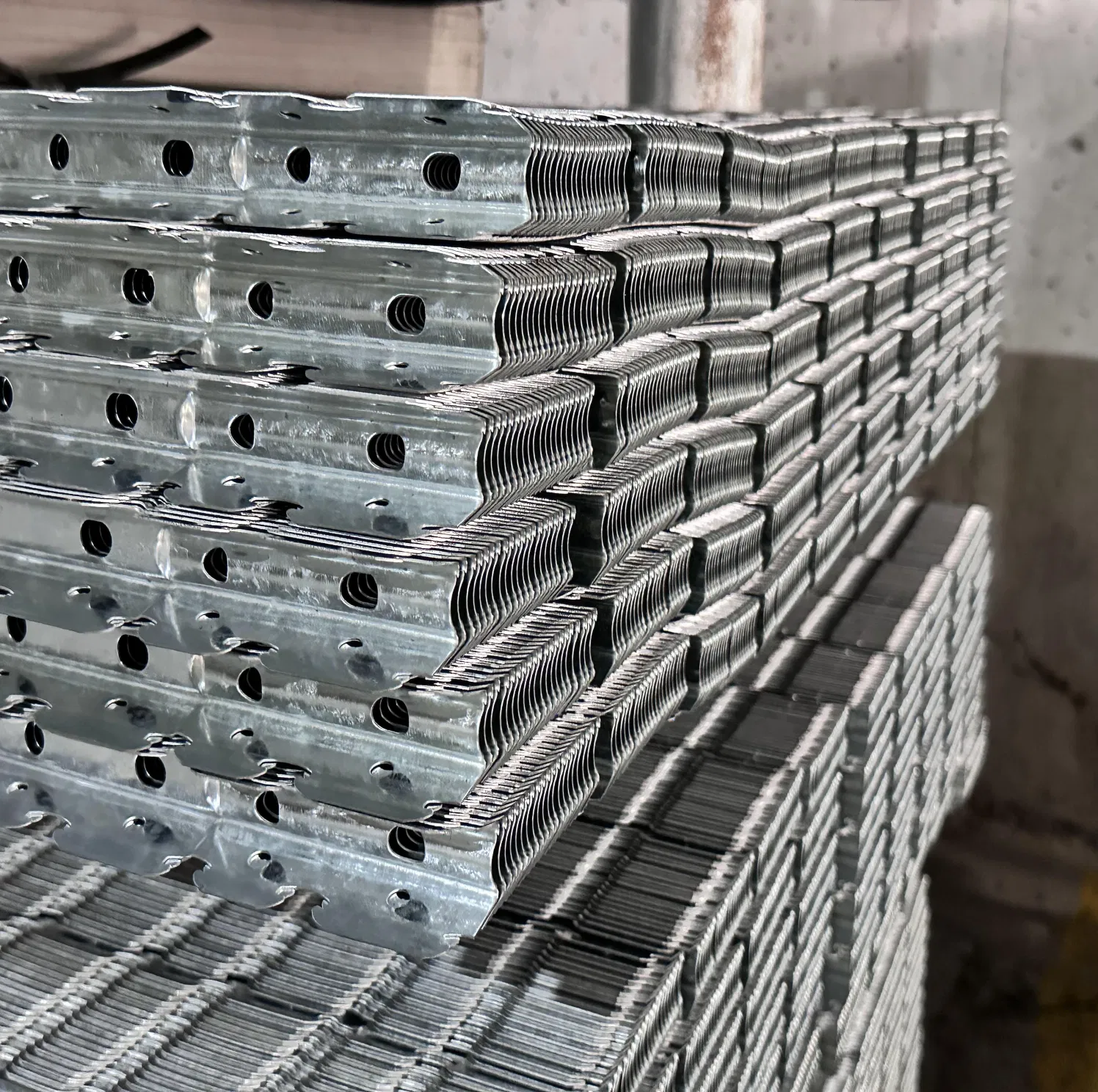 Ceiling Frame System Suspended Steel Channel Structure Ceiling Steel