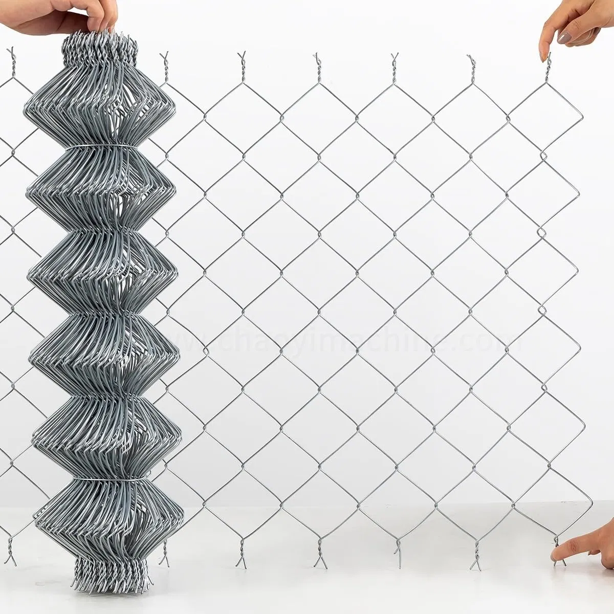 Hot Sale! ! Hot-Selling Galvanized Chain Link Fence /Garden Fencing and Industry Fencing