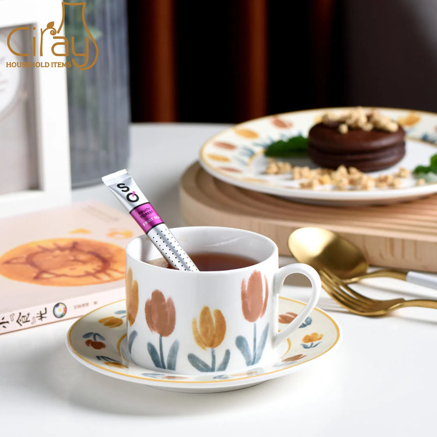 250ml French Design Ceramic Coffee Cup with Beautiful Tulip Pattern Afternoon Teacup Set