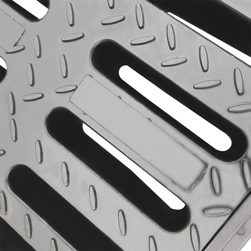 Anti-Slip 500mm Fuel Manhole Cover with High Quality Sidewalk Drain Grate