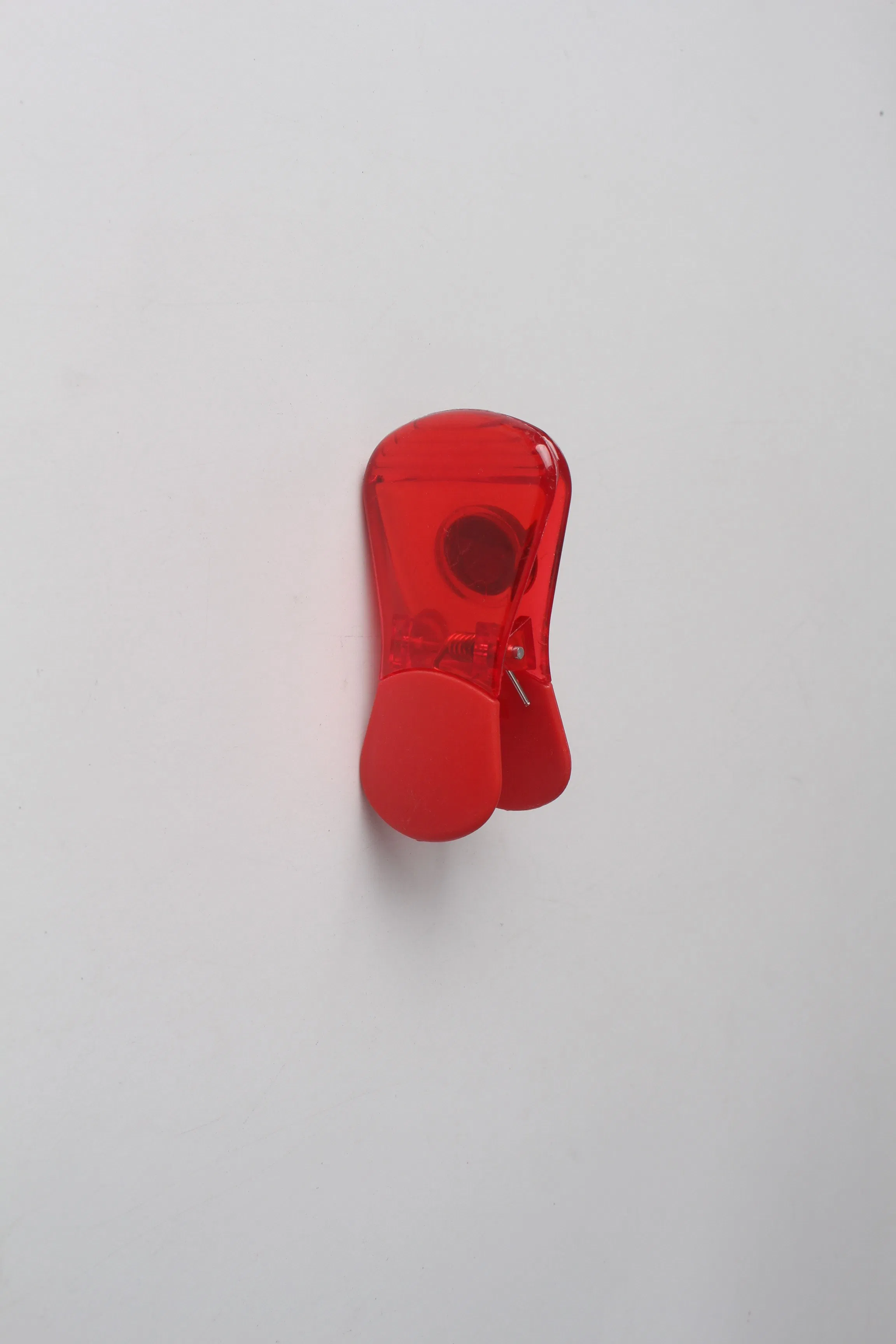 Multi-Function Color Plastic Transparent Kitchen Refrigerator Magnet Office Clip