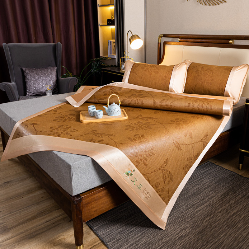 OEM Simple Home Ice Silk Wormwood Rattan Bedding Mat