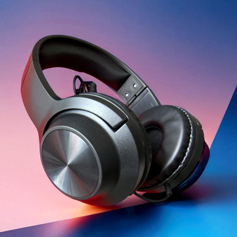 Стерео наушники с микрофоном для гейминга и музыки