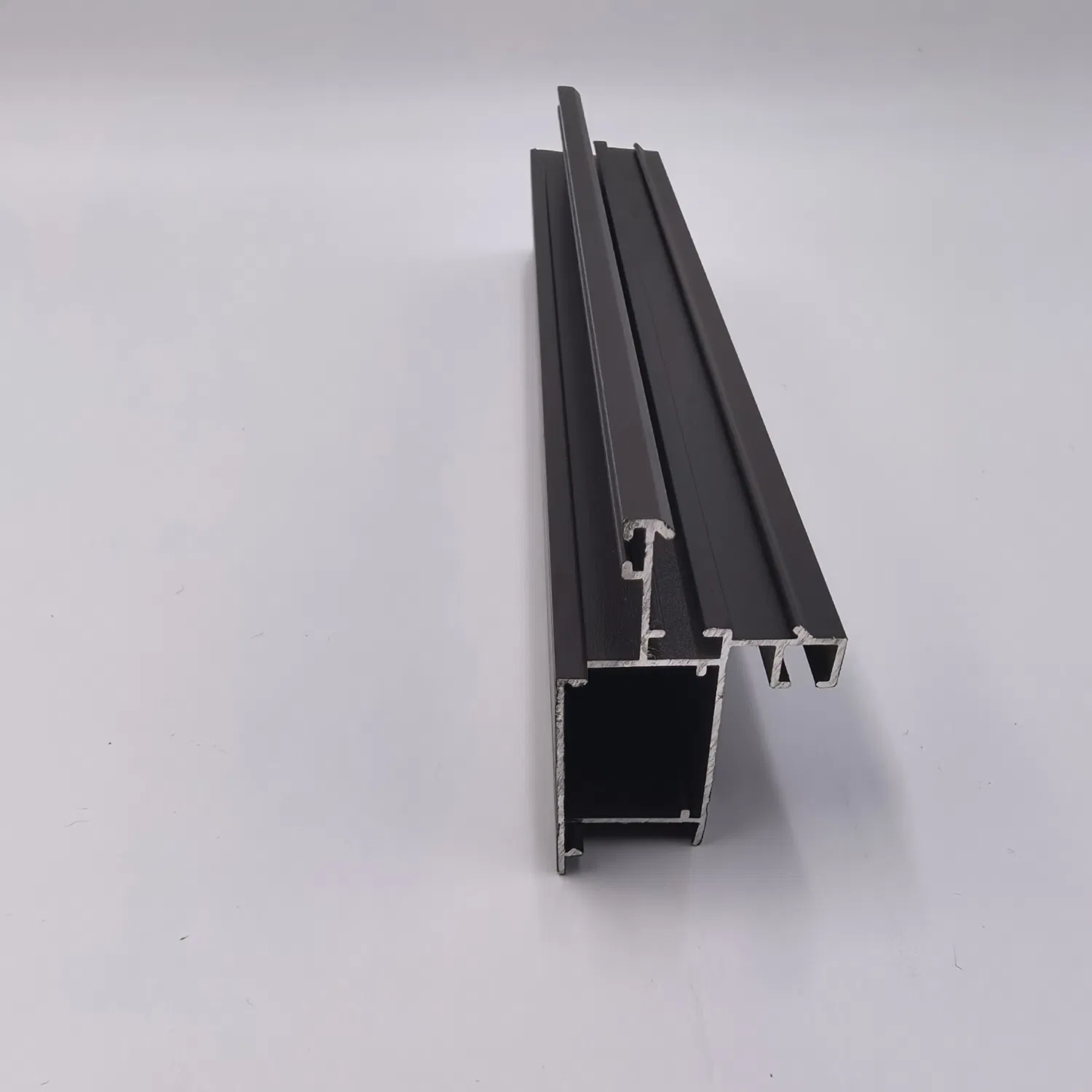 Sleek Modern Aluminum Curtain Track for Stylish Homes