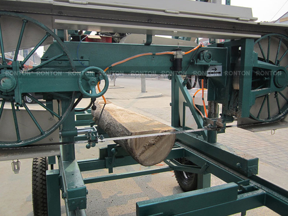 Пилорама ленточная дизельная с прицепом MJ700