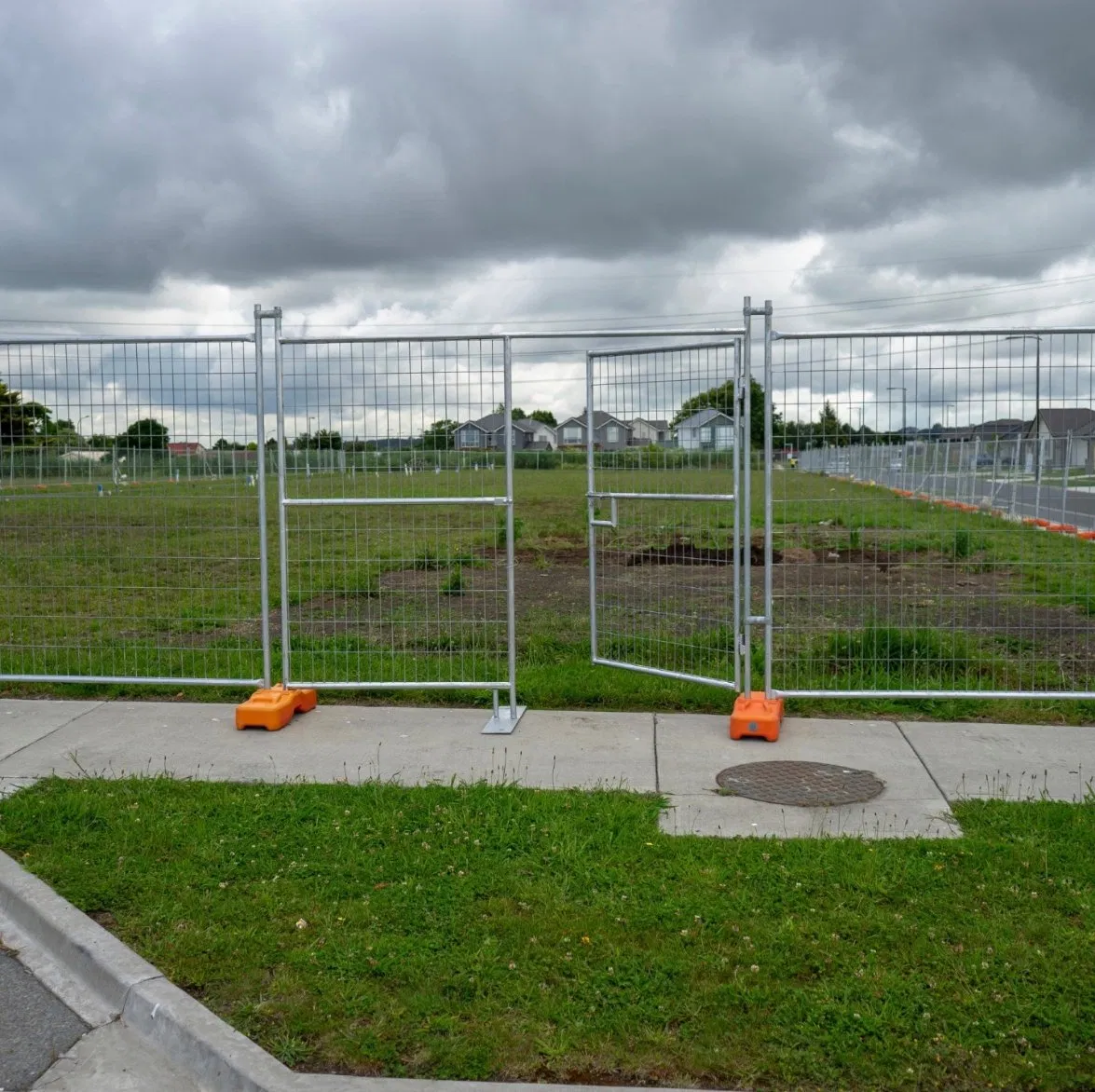 Construction Site Portable Galvanized Silver Metal Perimeter Portable Temporary Security Fence