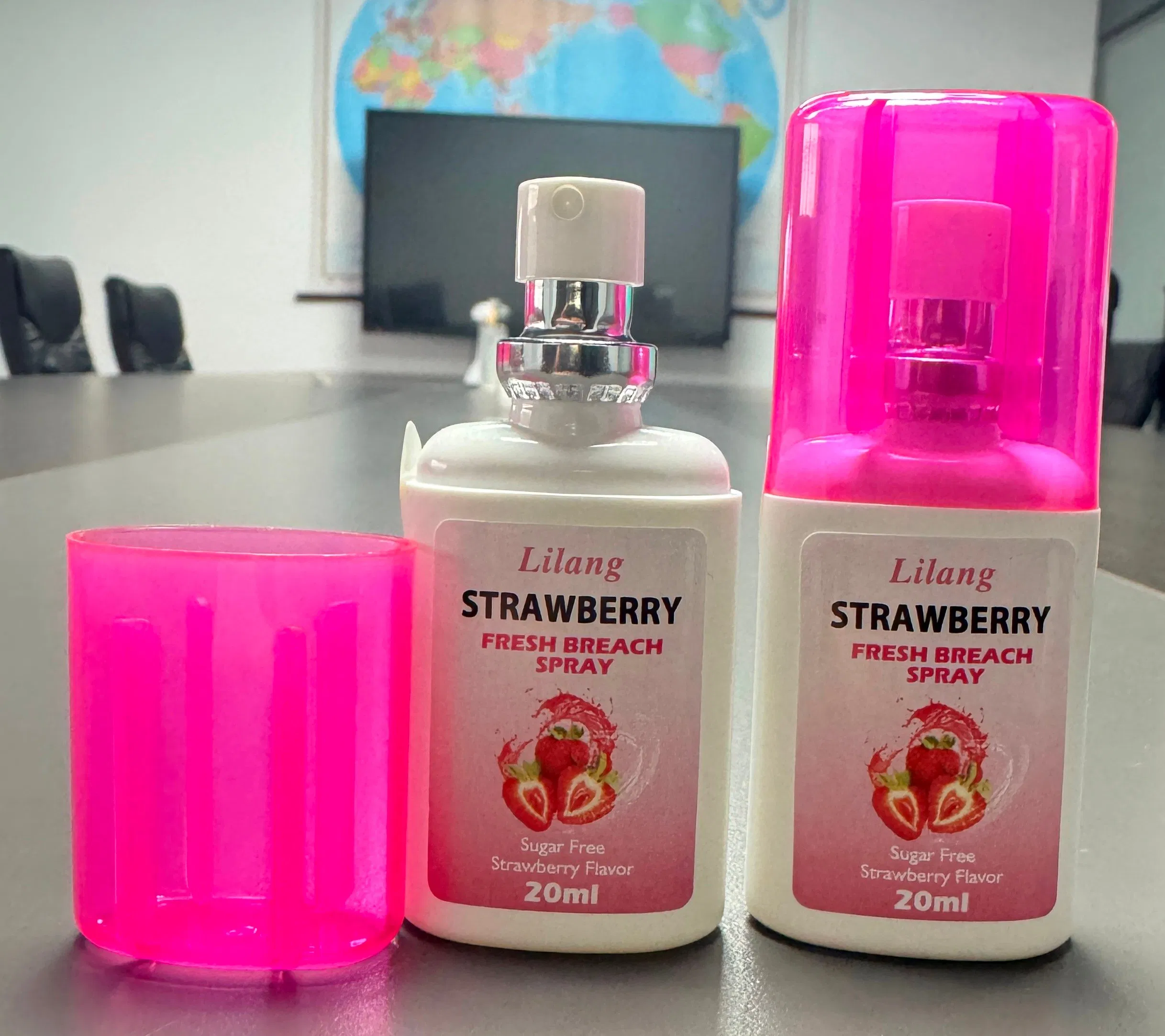 OEM ODM Portable Strawberry Mouth Spray Refreshing Oral Care